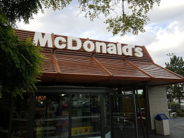 Mcdonald's outside