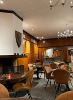 Brasserie Le Club House inside