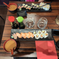 Sushi Sushis food