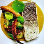 Une Table à Deux Außen