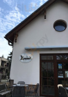 Kousek Domácí Kavárna À l'intérieur