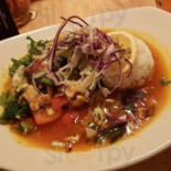 Codo Vietnamese Deli Sushi food