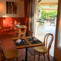 Le Moulin De Trebes food