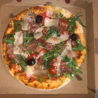 Pizza Da Gino food