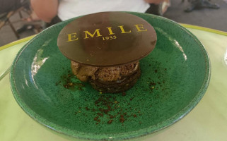 Emile Brasserie food