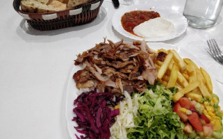 Saray Kebab food