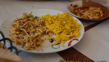 Al Moukhtar food