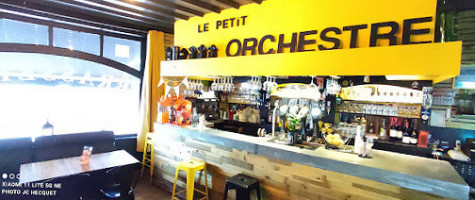 La Petite Venise food