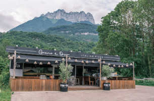 Gastronomique De L’abbaye De Talloires outside