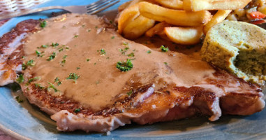 La Table Du Boucher food