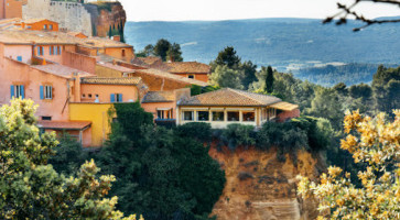 Le Clos De La Glycine David outside