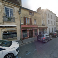 Le Bistrot De La Cave Dourdan inside