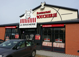 La Boucherie outside