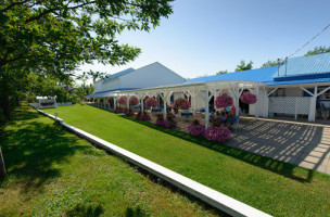 Brasserie Le Theatre outside