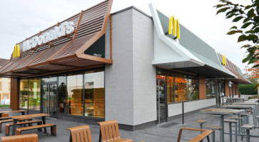 Mcdonald's inside