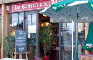 Le Contoir Des Marais outside