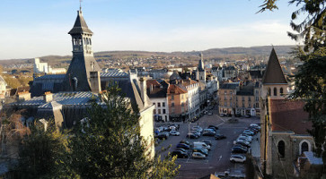 Mairie outside