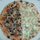 Maxi Pizza Nourriture