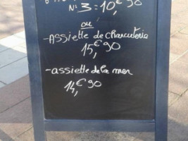 Le Gamin De Poissy menu