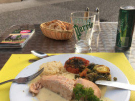 Le Resto Du Coin food