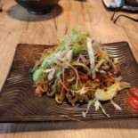 Codo Vietnamese Deli Sushi food