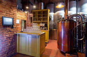 Pivovar U Dobrenských À l'intérieur