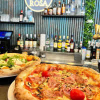 Pizza Rosa food