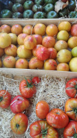 Les Halles De Salernes food