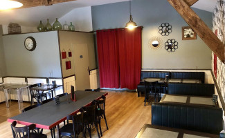 Pizza Marco inside