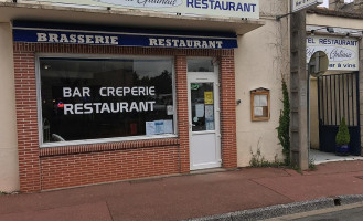 Relais Du Gâtinais outside