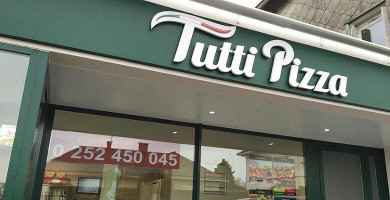 Tutti Pizza Beaupréau-en-mauges outside