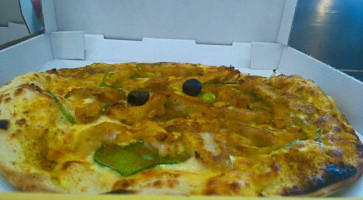 Jenny Pizz food