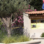 Camping Le Font Du Merle Exterior