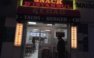 Snack D'istanbul outside