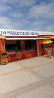 La Mascotte de L'Ocean outside