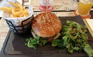 Au Bureau Angouleme food