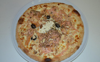 La Pizza Maestria food