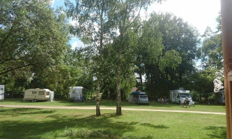 Camping Le Rivage Civraisien outside