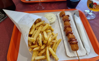 Une Frite Une Fois food