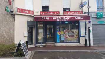 Tabac Café Fdj Petite Brasserie Pizza Sur Place Et Emporté Le Tiparillo à Buc outside