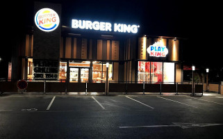 Burger King outside