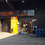 Carrefour Express Esterno