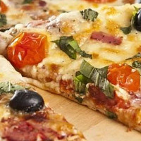 Les Pizzas De Lolotte food