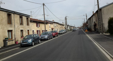 Routier Lorraine Colombey outside