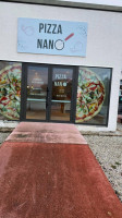 Pizza Nano outside