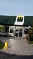 Mcdonald's outside