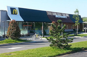 Mcdonald's outside