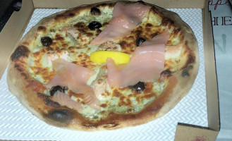 A Ch'forno Pizza food