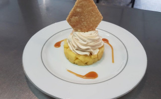 Aux Bons Enfants food