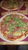 Nonna Pizza food